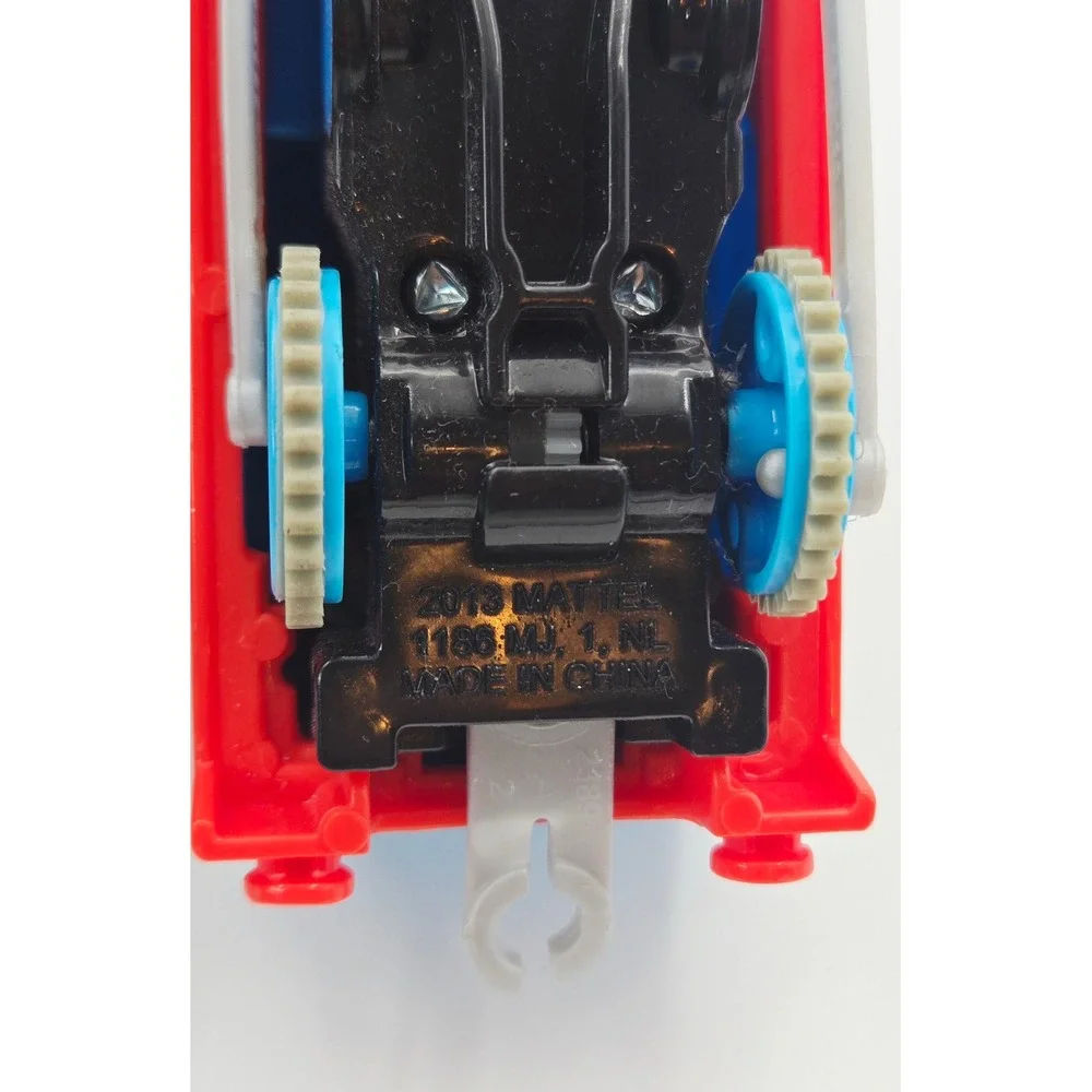 Mattel Thomas and Friends 2013 Gullane Motorized Blue Engine 1 w/Cargo Car WORKS